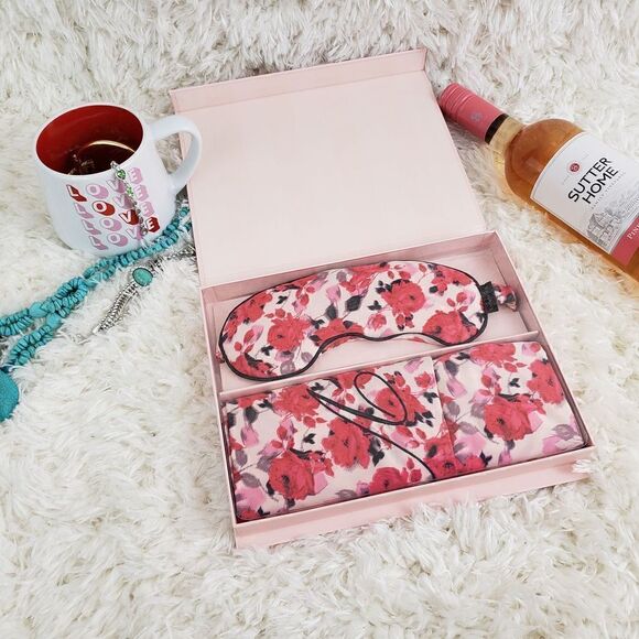 Victoria's Secret ONE SIZE Pink Eye Mask Pillow Floral Print  Nice - Picture 1 of 6